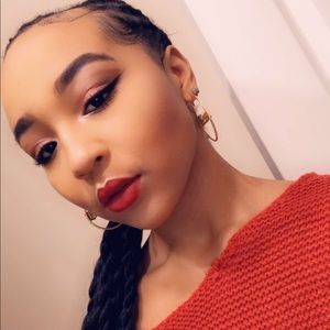 Meet your Posher, Cole